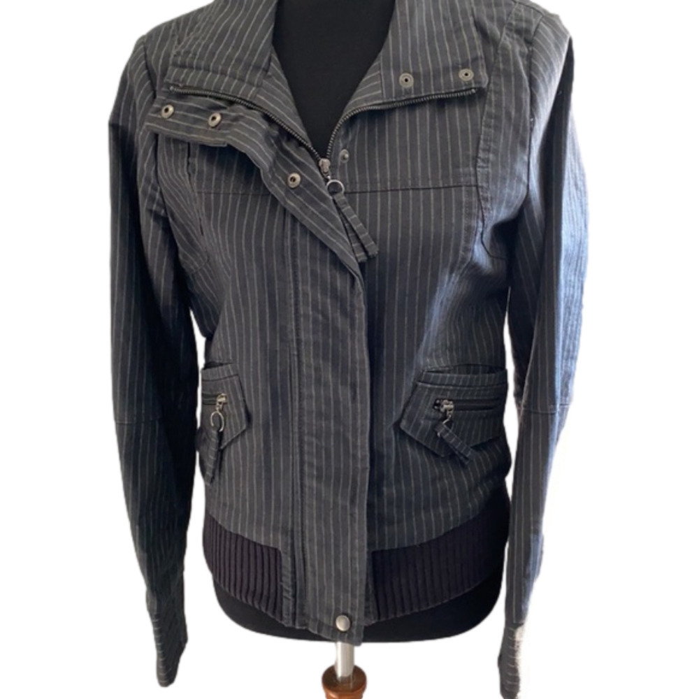 Black & grey zip up bomber jacket size Large biker fall trendy moto fitted